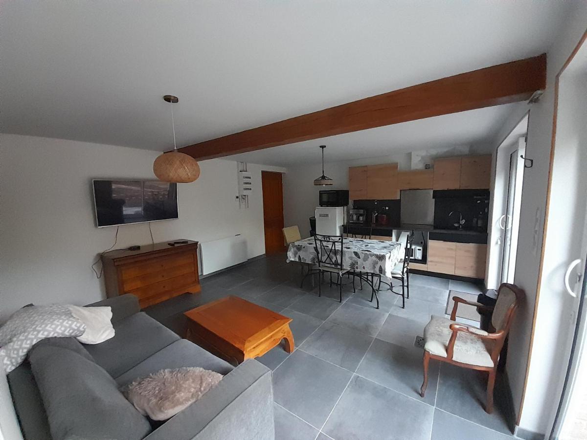 Appartement Sur Jardin Au Calme A Pernes 1 Chambre Luaran gambar